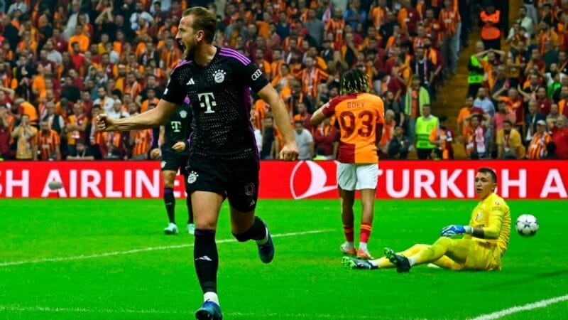 Kane đóng góp 1 bàn vào chiến thắng 3-1 trước Galatasaray