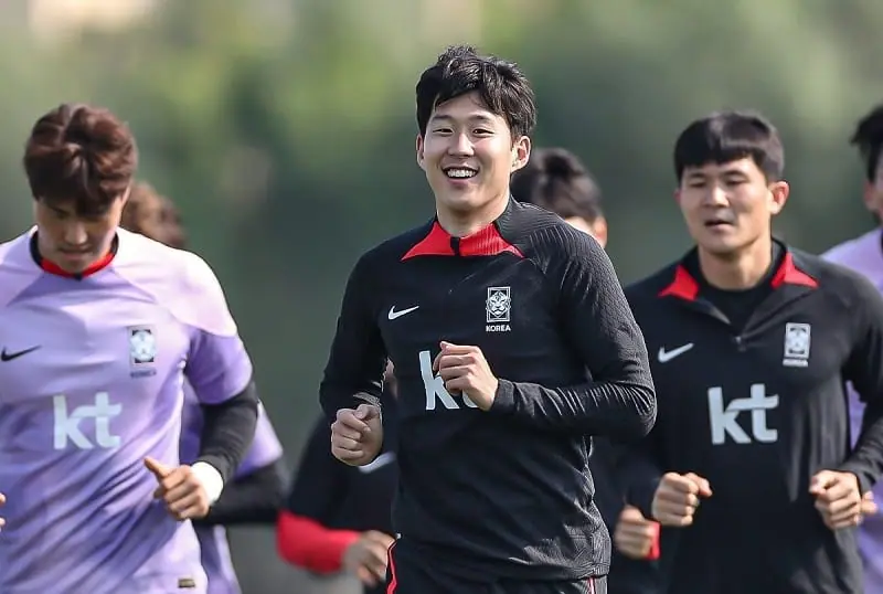 Son Heung Min đang cùng ĐT Hàn Quốc tham dự Asian Cup.